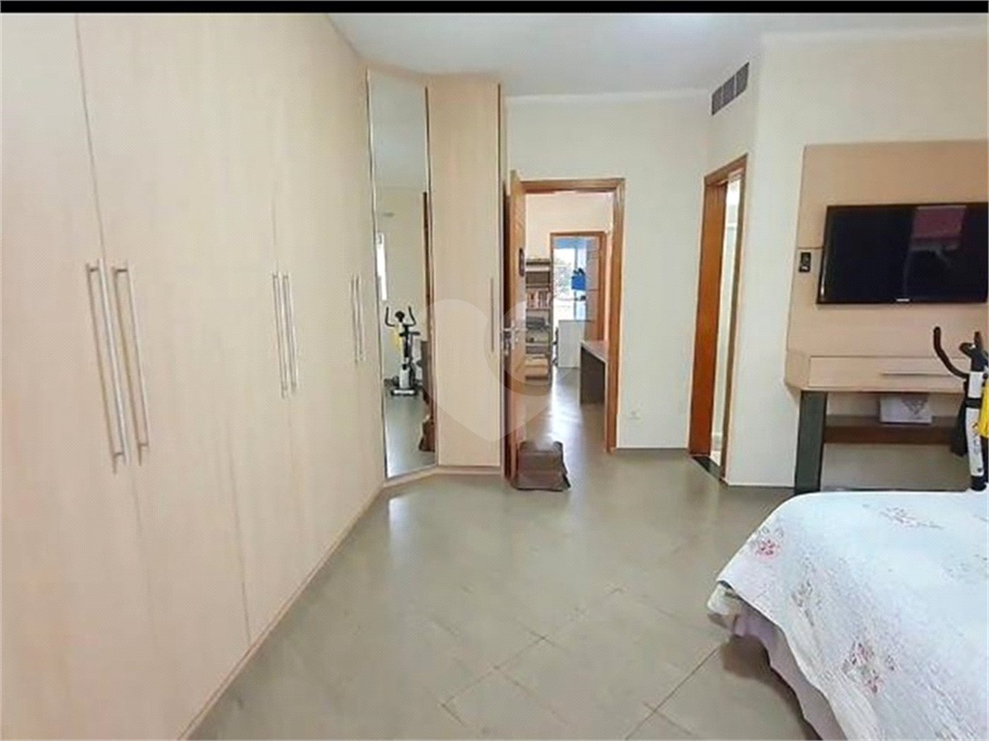 Sobrado à venda com 3 quartos, sendo 1 suíte,  em Parque Vitória, São Paulo, SP