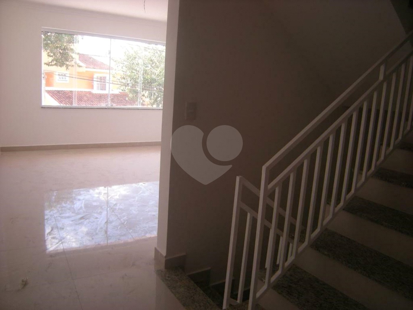Casa à venda com 2 suítes em Jardim Odete, São Paulo, SP
