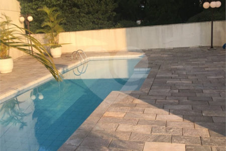 Apartamento à venda com 4 suítes em Vila Suzana, São Paulo, SP