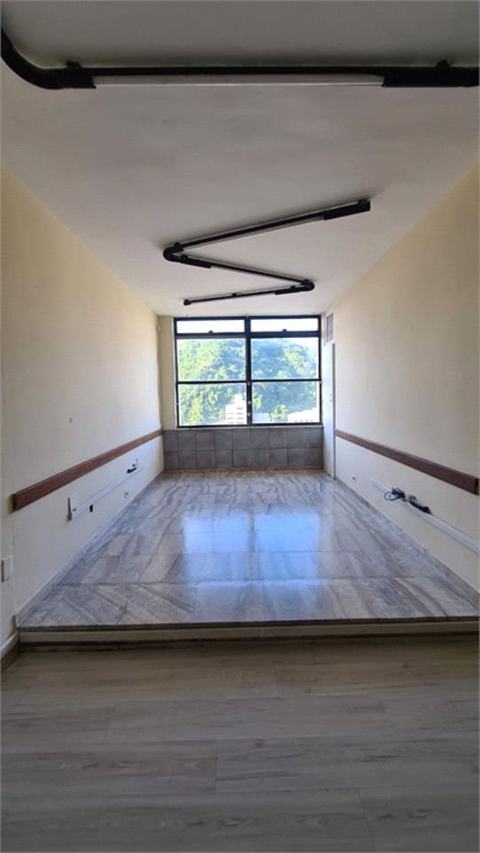 Sala Comercial à venda, Centro, Santos - SA0018.