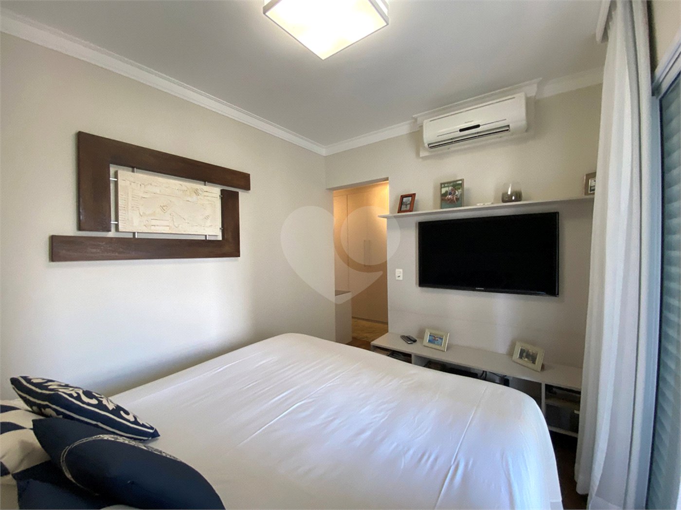 Apartamento à venda com 3 suítes em Barra Funda, São Paulo, SP