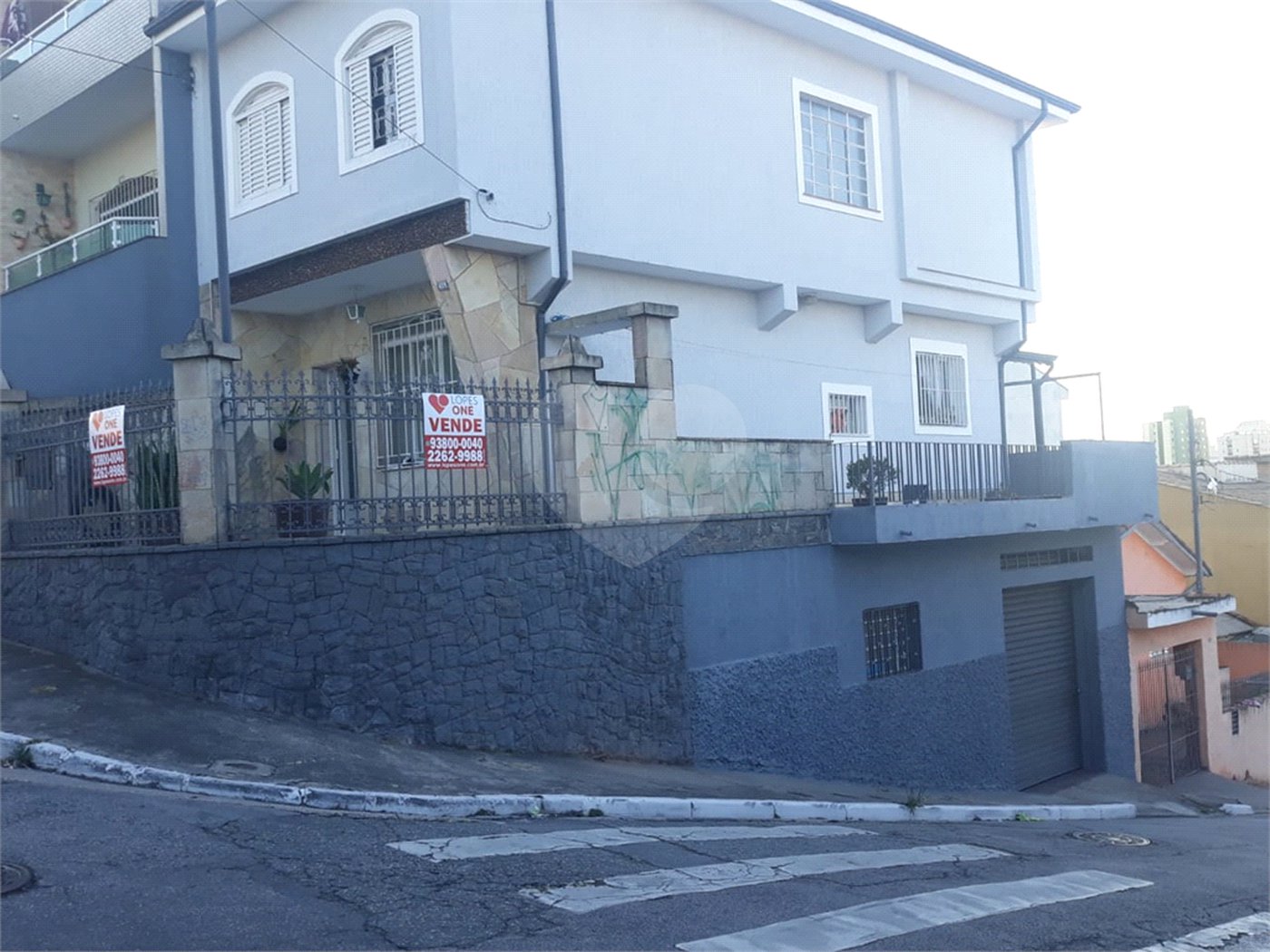 Sobrado à venda com 3 quartos em Parada Inglesa, São Paulo, SP