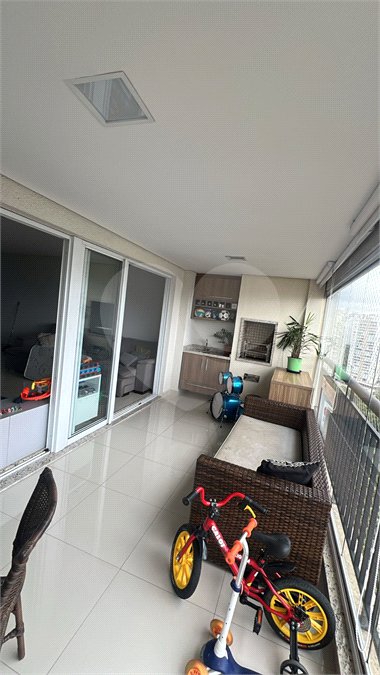 Apartamento à venda com 2 suítes em Parque Reboucas, São Paulo, SP