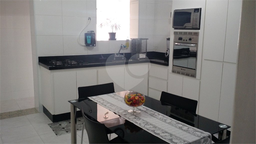Sobrado à venda com 2 quartos, sendo 1 suíte, em Santana, São Paulo, SP