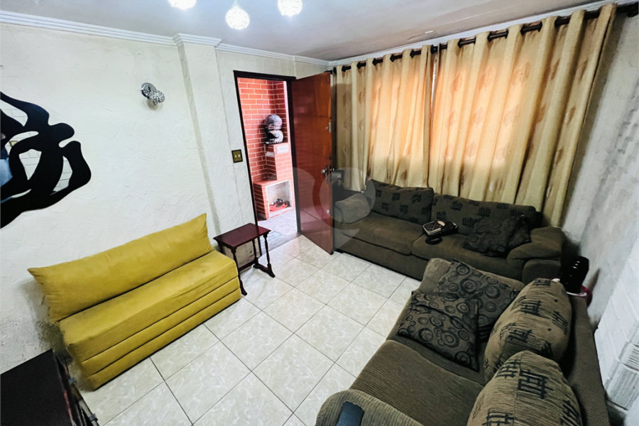 Sobrado à venda com 2 quartos em Parada Inglesa, São Paulo, SP