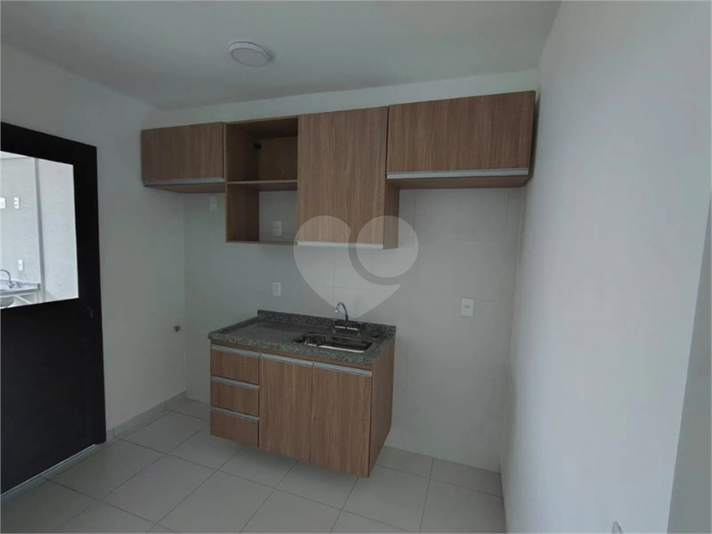 Apartamento para alugar com 2 quartos, sendo 1 suíte,  em Vila Caminho do Mar, São Bernardo do Campo, SP