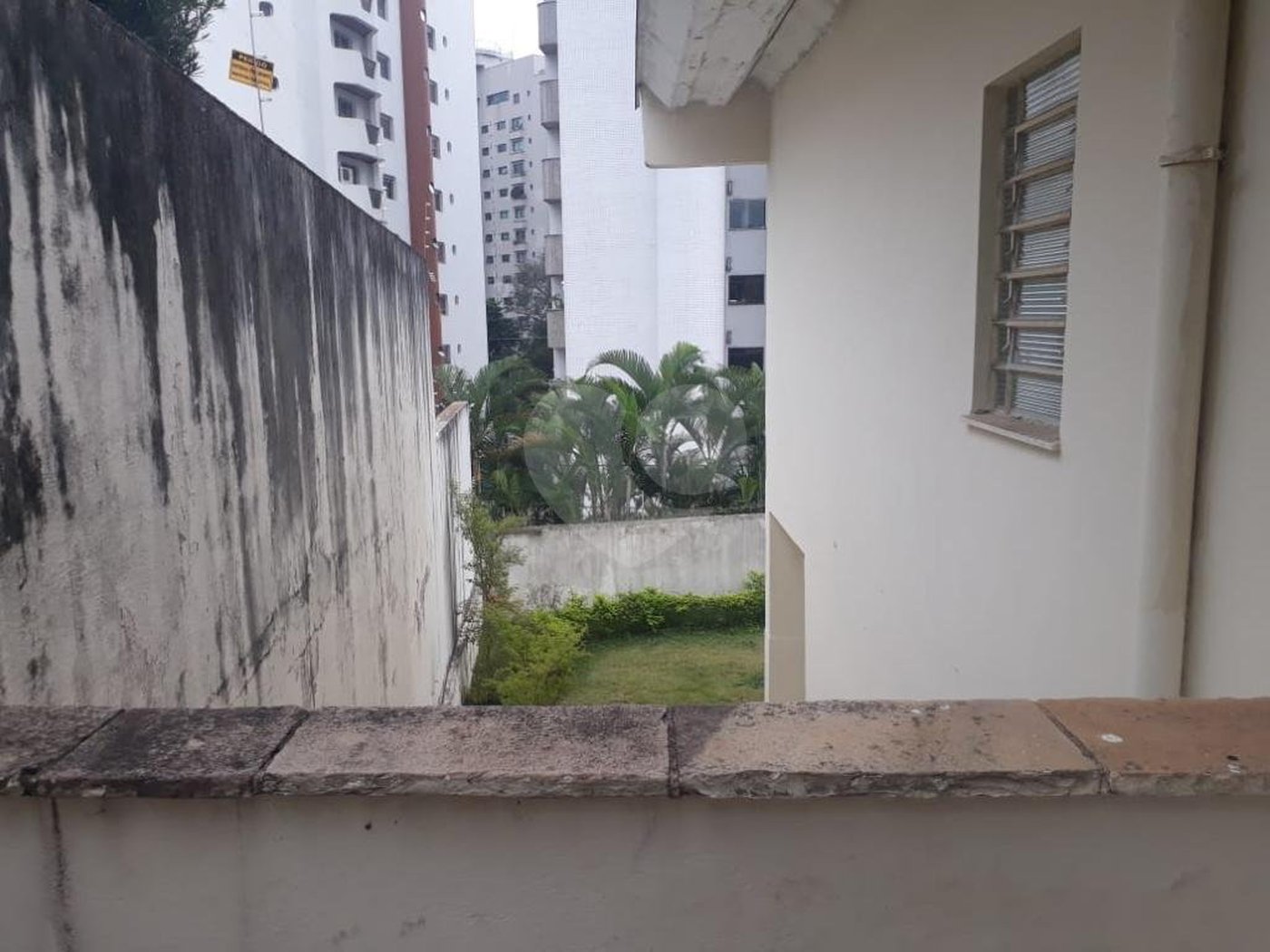 Casa à venda com 4 quartos, sendo 2 suítes, em Santana, São Paulo, SP