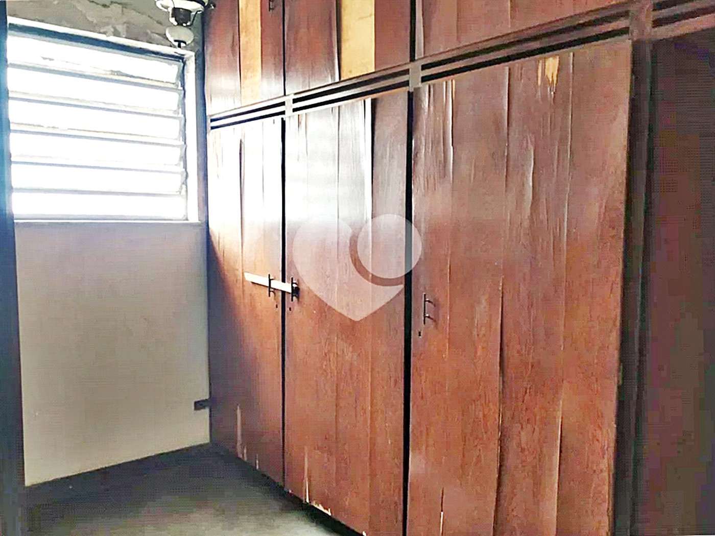 Casa à venda com 4 quartos, sendo 3 suítes, em Santana, São Paulo, SP