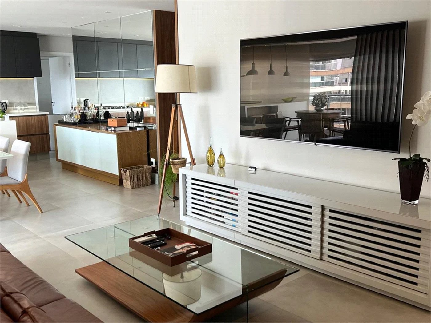 Apartamento à venda com 2 suítes em Vila Gertrudes, São Paulo, SP