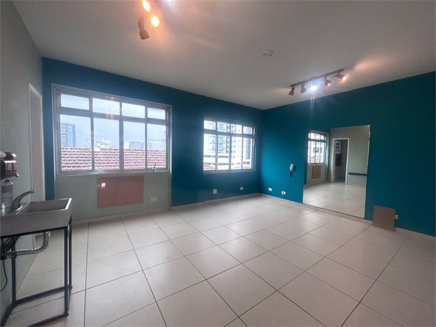 Sala Comercial para locação, Boqueirão, Santos - SA0084.
