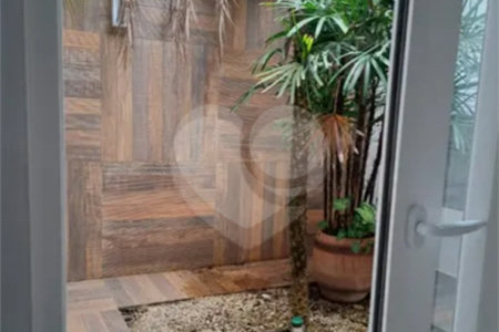 Casa à venda com 3 suítes no condomínio Residencial Terra Nobre, Indaiatuba - SP