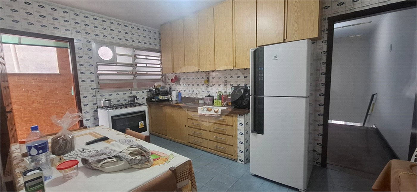Casa à venda com 4 quartos, sendo 3 suítes, no Brasilândia, São Paulo, SP