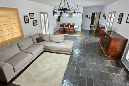 Sítio à venda com 6 quartos, sendo 5 suítes, em Taiaçupeba, Mogi das Cruzes, SP