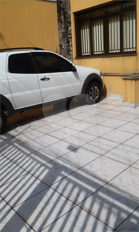 Sobrado à venda com 4 suítes em Vila Carrão, São Paulo, SP