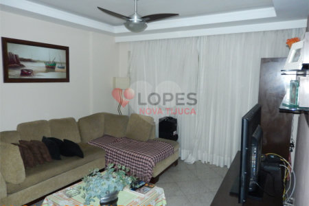 Cobertura à venda com 5 quartos, sendo 2 suítes, em Tijuca, Rio de Janeiro, RJ