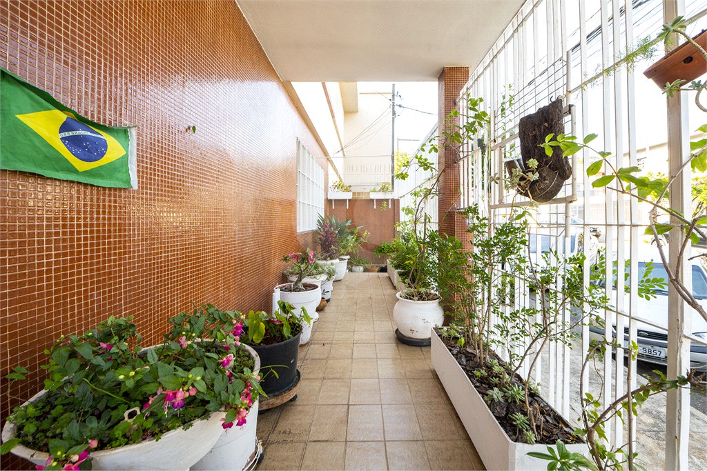 Sobrado à venda com 3 quartos, sendo 1 suíte, em Jardim Aeroporto, São Paulo, SP