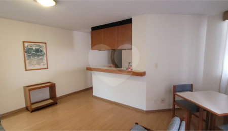 Apartamento à venda com 1 quarto em Campo Belo, São Paulo, SP