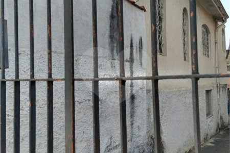 Sobrado à venda com 2 quartos em Vila Mazzei, São Paulo, SP