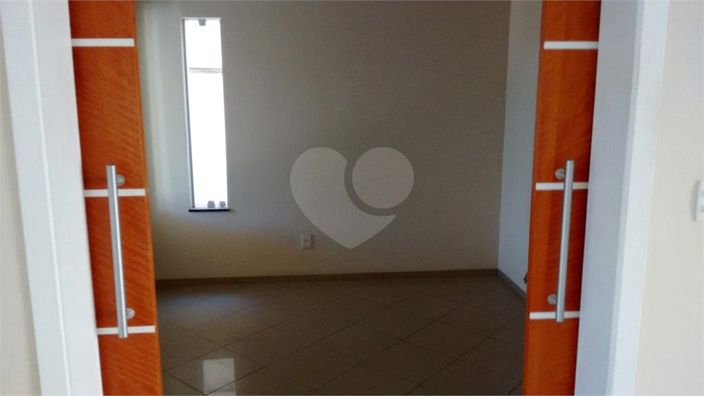 Casa à venda ou para alugar com 3 suítes no condomínio Residencial Villa dos Inglezes, Sorocaba - SP