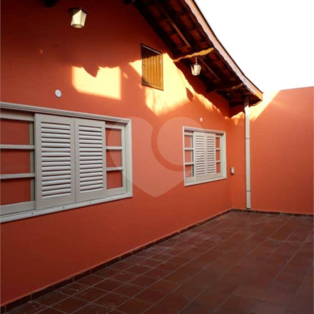 Casa à venda com 3 quartos em Santa Rosa, Vinhedo, SP