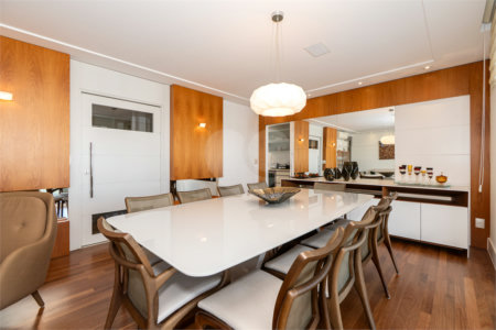Apartamento à venda com 3 suítes em Sumarezinho, São Paulo, SP
