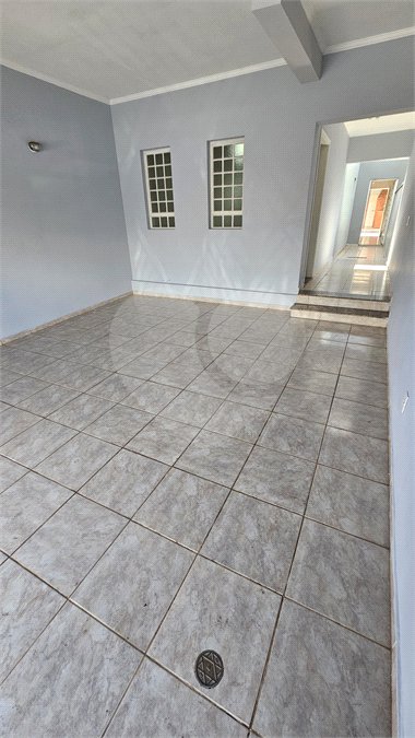 Sobrado para alugar com 3 quartos, sendo 1 suíte, em Jardim do Valle II, Indaiatuba, SP
