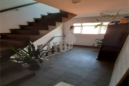Casa à venda com 6 quartos em Jardim Santa Clara, Guarulhos, SP