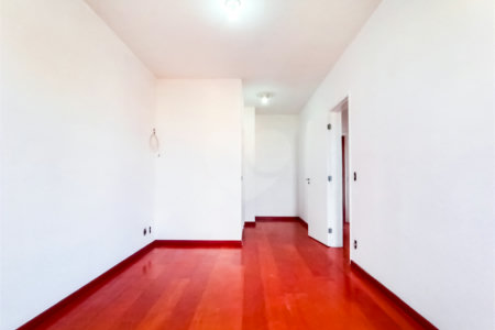 Apartamento à venda com 4 quartos, sendo 3 suítes, no Centro, Sorocaba, SP