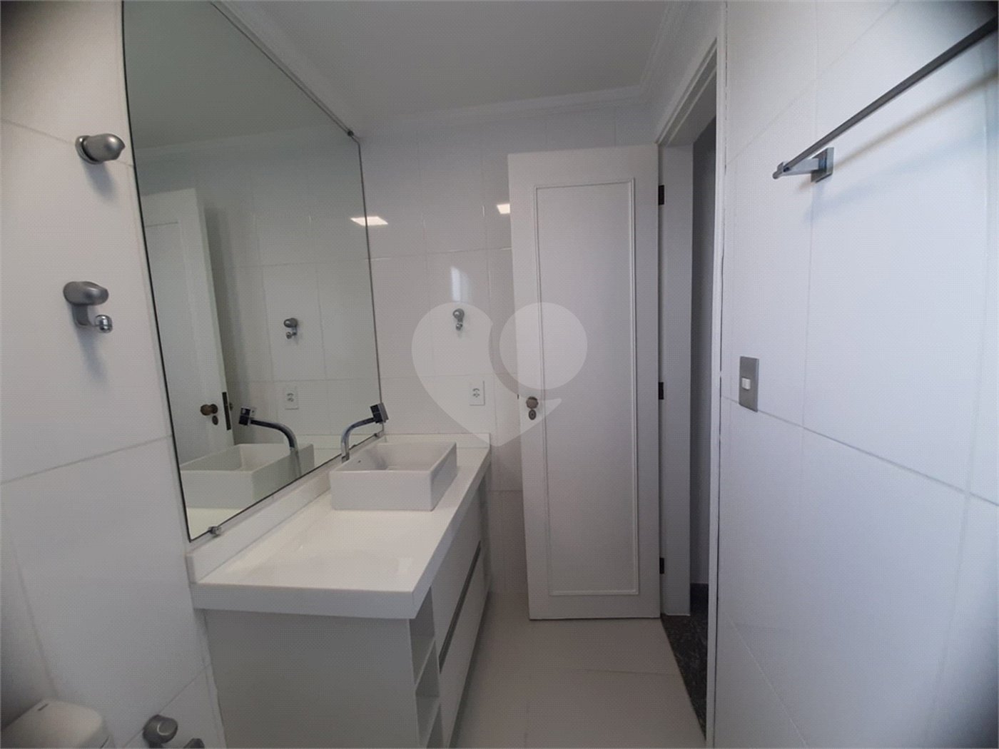 Apartamento à venda com 3 quartos, sendo 1 suíte, em Santana, São Paulo, SP