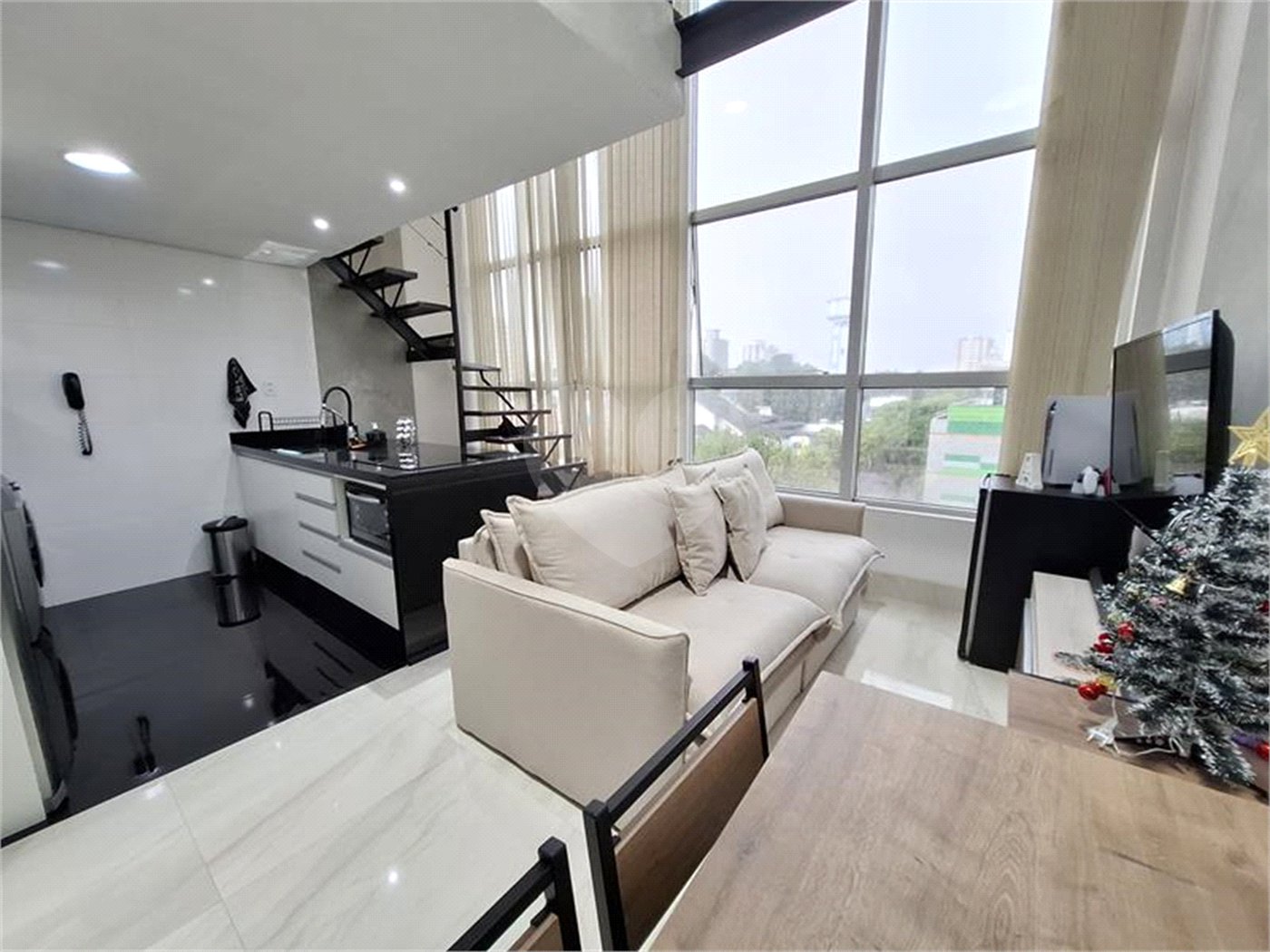 Apartamento à venda com 1 quarto em Santana, São Paulo, SP