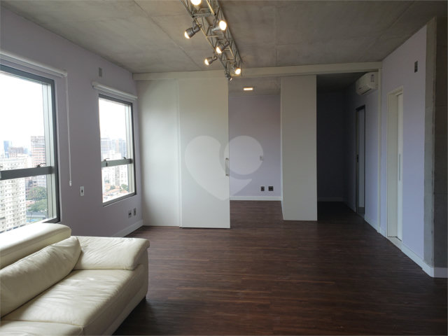 Apartamento à venda com 1 quarto em Alto da Boa Vista, São Paulo, SP