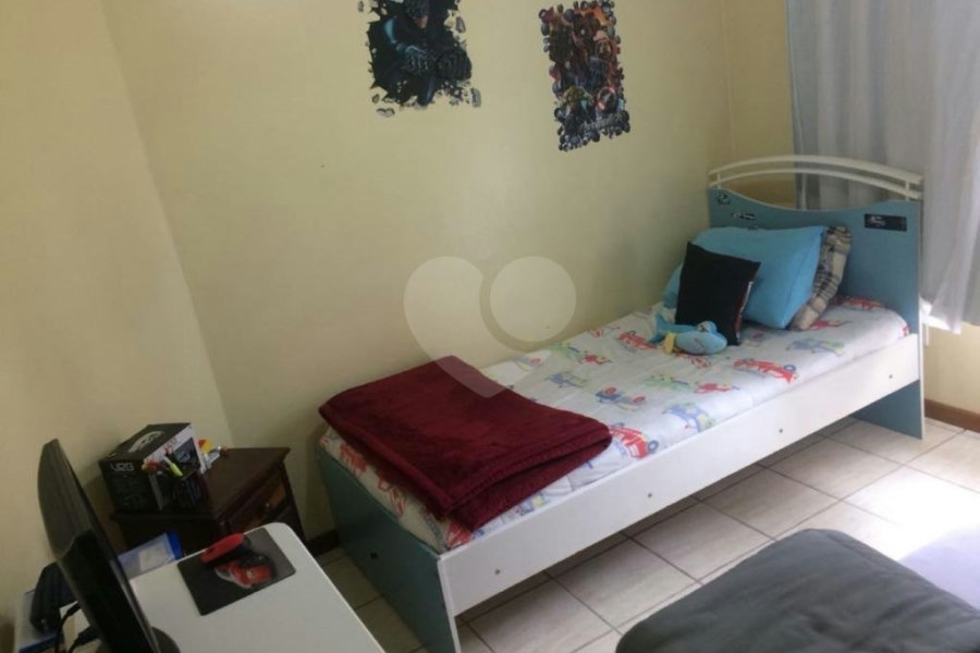 Sobrado à venda com 3 quartos, sendo 1 suíte,  em Vila Guilherme, São Paulo, SP