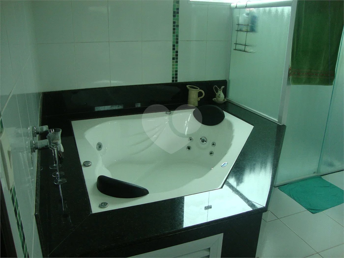 Chácara à venda com 5 quartos, sendo 2 suítes, em Jardim Arujá, Arujá, SP
