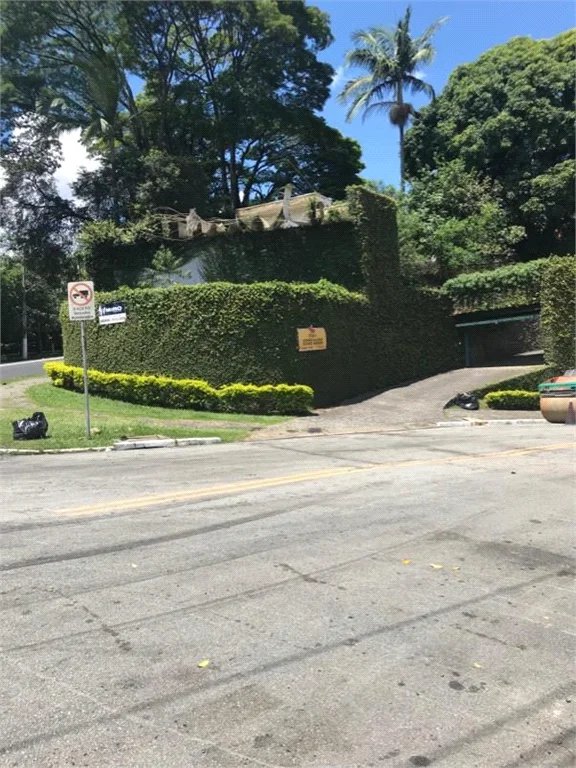 Casa à venda com 8 suítes em Morumbi, São Paulo, SP