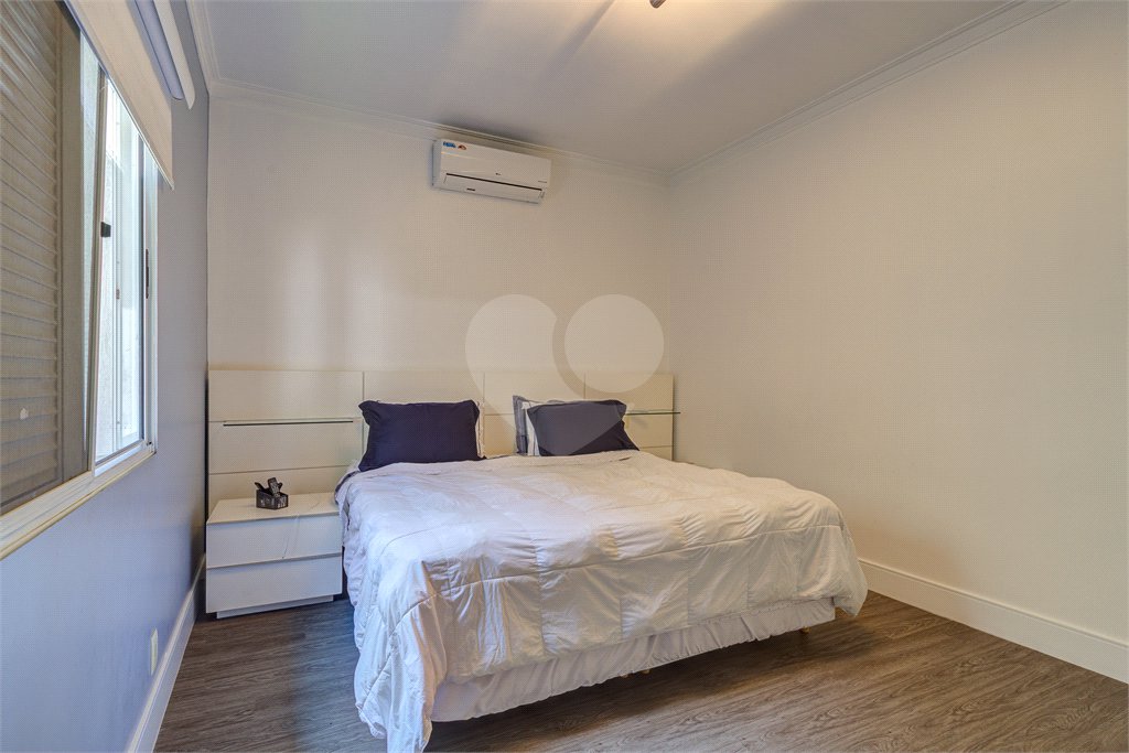 Casa à venda com 5 quartos, sendo 3 suítes, em Chácara Monte Alegre, São Paulo, SP
