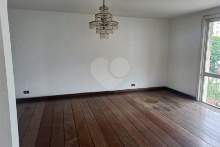 Apartamento à venda com 3 quartos, sendo 1 suíte, em Jardim Paulista, São Paulo, SP