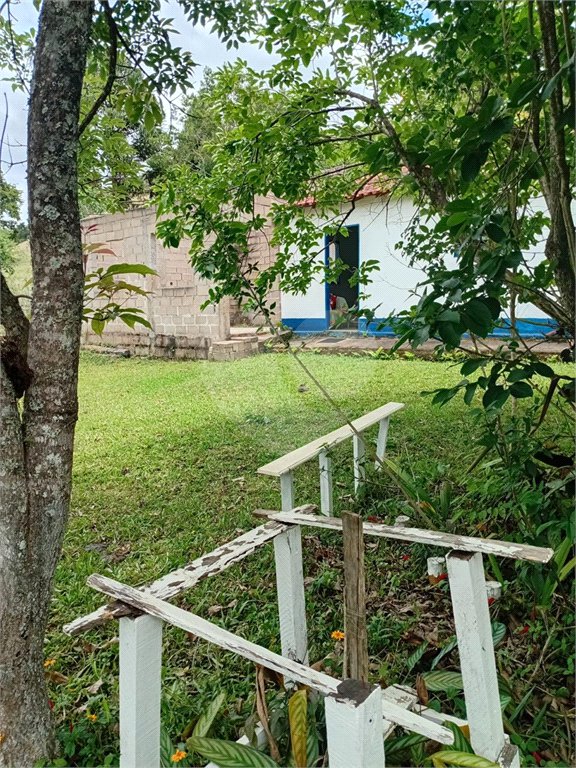 Sítio à venda com 2 quartos em Área Rural de Lagoinha, Lagoinha, SP
