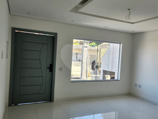 Sobrado à venda com 3 quartos, sendo 1 suíte,  em Vila Pereira Barreto, São Paulo, SP