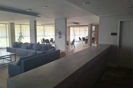 Apartamento à venda com 2 quartos, sendo 1 suíte,  em Ferreira, São Paulo, SP