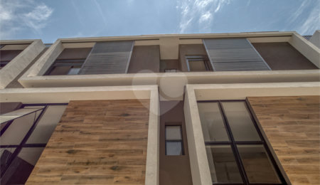 Casa em condomínio à venda com 2 suítes em Brooklin Novo, São Paulo, SP