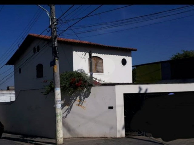 Sobrado à venda com 3 quartos, sendo 1 suíte,  em Limão, São Paulo, SP
