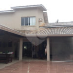Casa à venda com 3 quartos, sendo 2 suítes, em Jardim Imperial Hills III, Arujá, SP