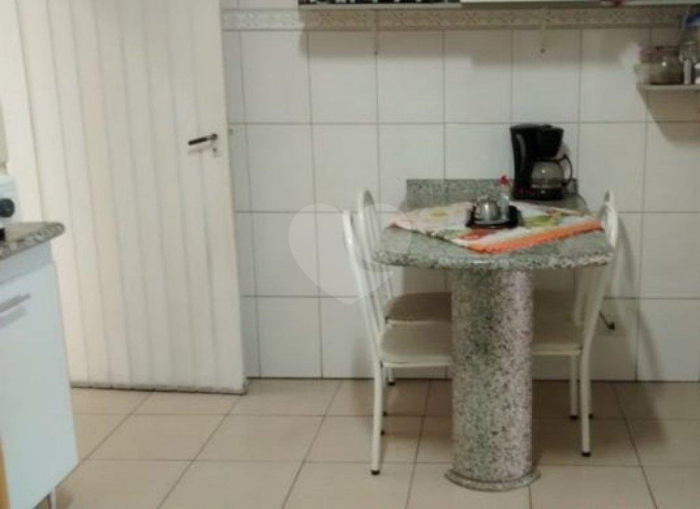 Sobrado à venda com 4 quartos, sendo 1 suíte,  em Jaçanã, São Paulo, SP