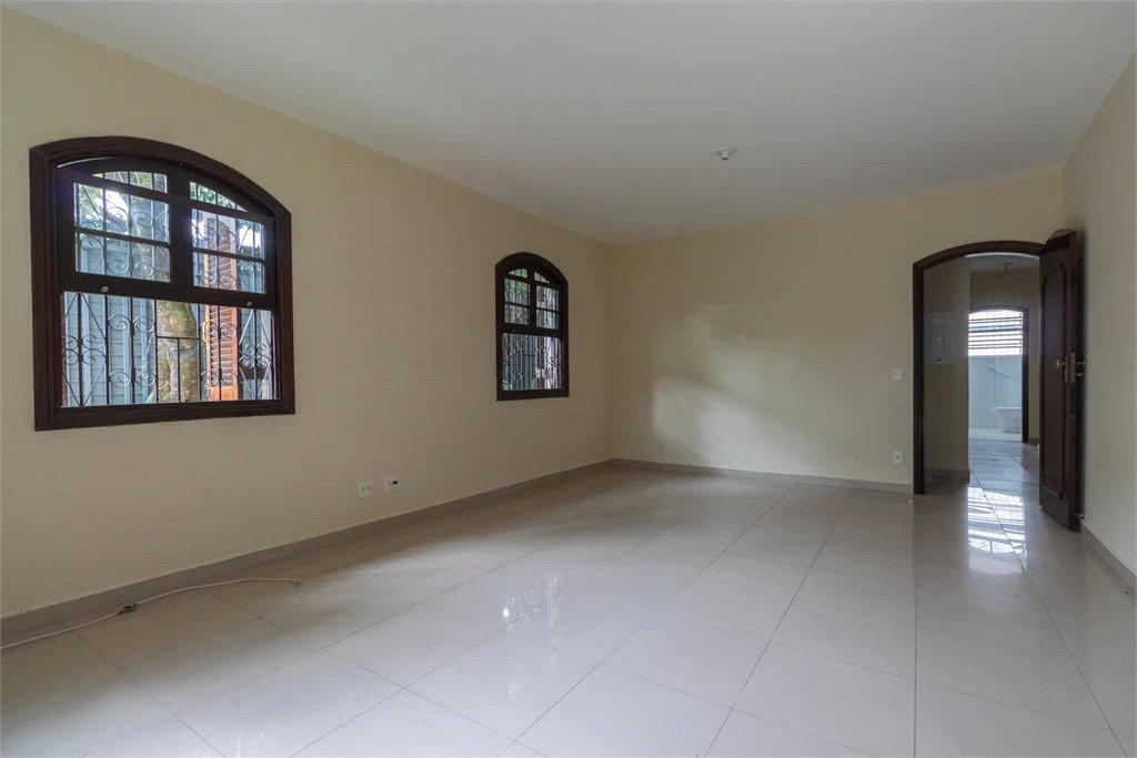Casa à venda com 3 quartos, sendo 1 suíte, em Brooklin Paulista, São Paulo, SP