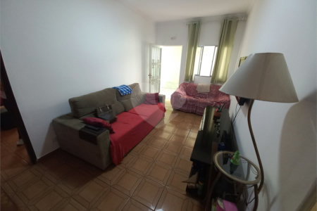 Casa Térrea à venda com 3 quartos em Jardim Maria Virginia, São Paulo, SP