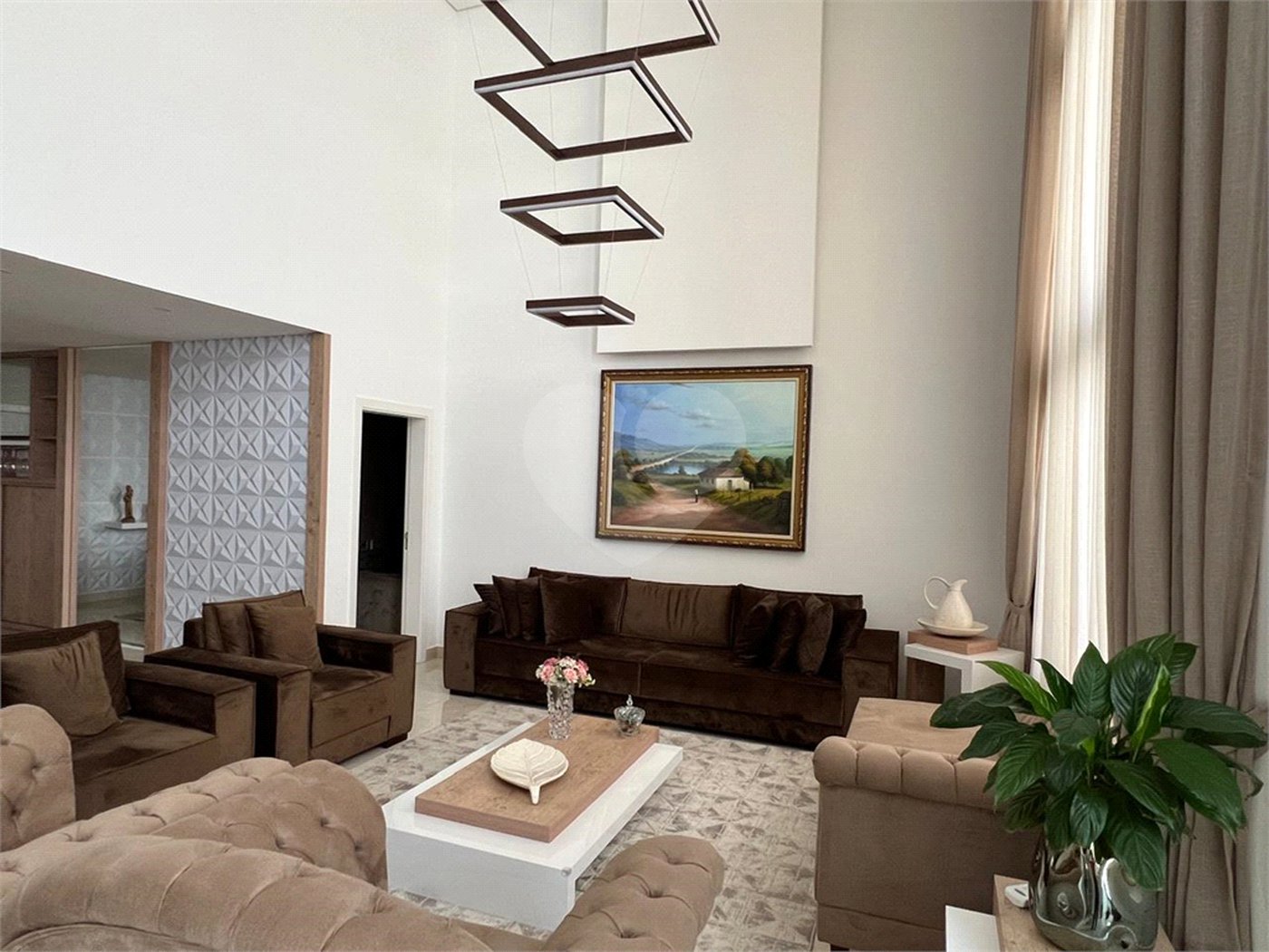 Casa à venda com 5 quartos, sendo 4 suítes, no condomínio Terras de Mont Serrat, Salto - SP