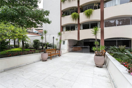 Apartamento à venda com 4 quartos, sendo 2 suítes,  em Bela Vista, São Paulo, SP