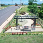 Casa à venda com 3 quartos, sendo 1 suíte,  no condomínio Residencial Club Entresseras, Santa Isabel - SP