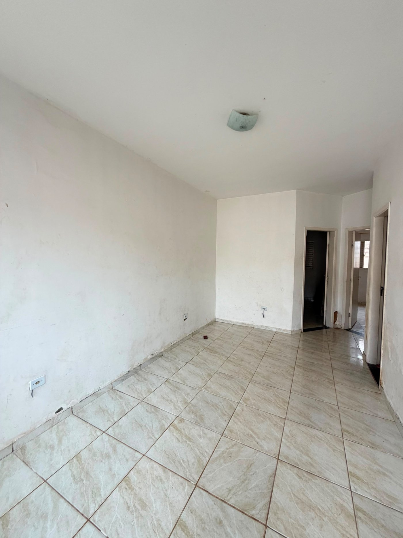 Casa para alugar com 2 quartos em São Carlos, Três Lagoas, MS