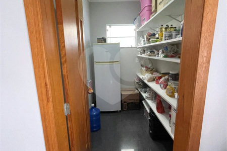 Casa à venda com 4 suítes no condomínio Aruã Lagos, Mogi das Cruzes - SP
